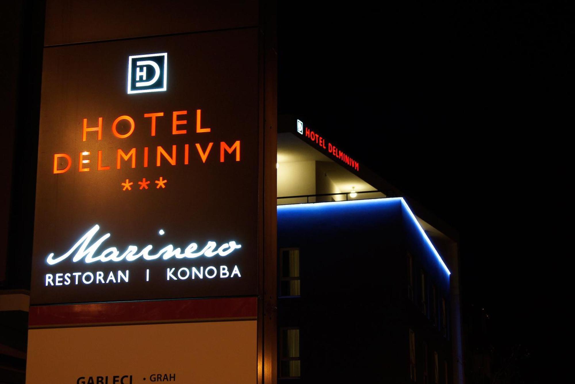 Hotel Delminivm ザグレブ エクステリア 写真