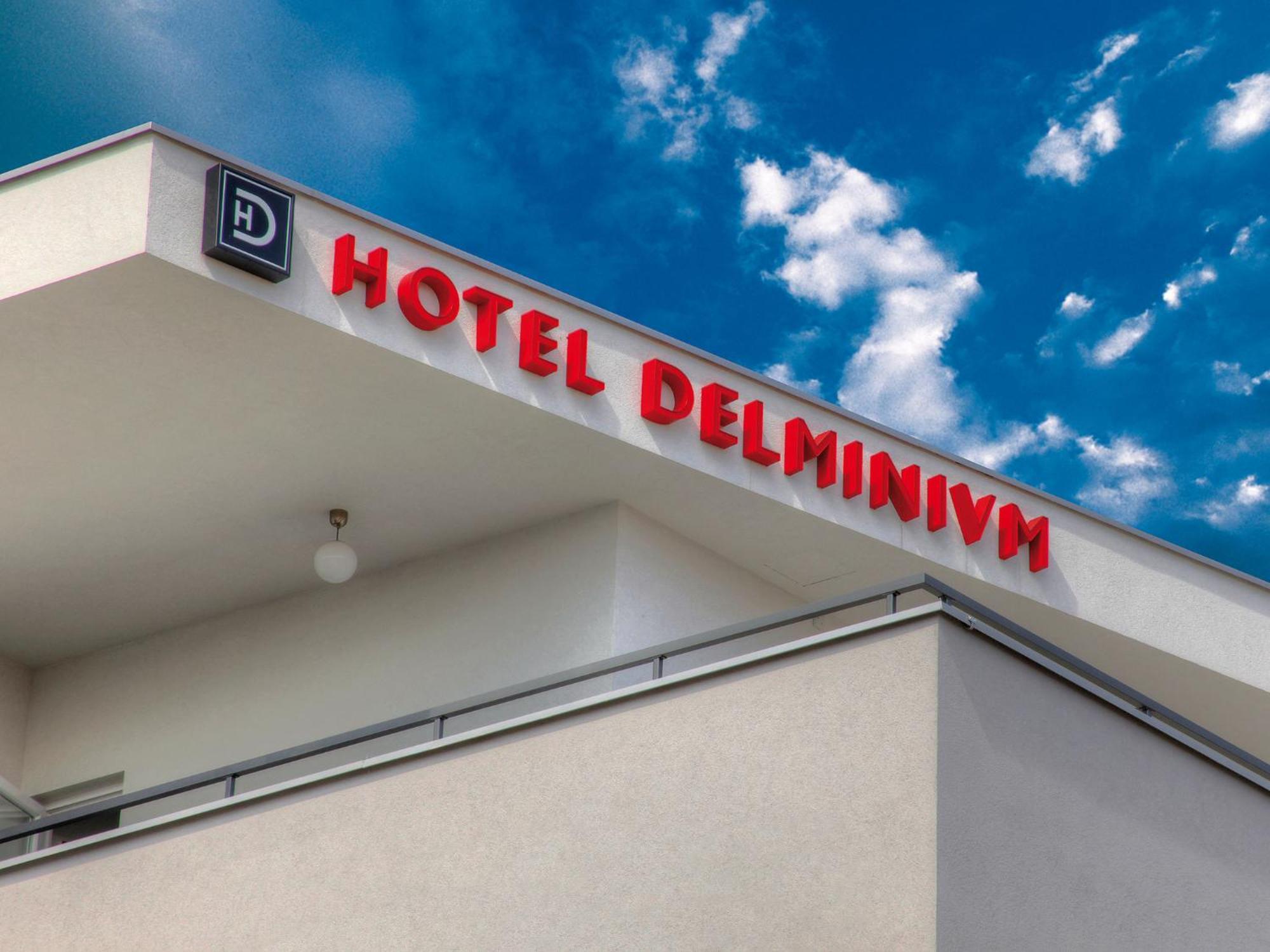 Hotel Delminivm ザグレブ エクステリア 写真